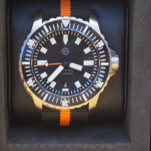 HELM Vanuatu 01ARI | 300m ISO-Certified Diver | Seiko NH35 | Full Kit | Unworn