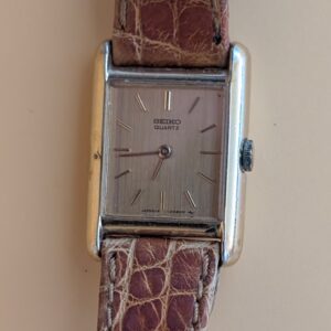 Seiko 1400-5039 | Rectangular Quartz | Champagne Dial | Genuine Croc Strap | c.1981 | Pre-Owned